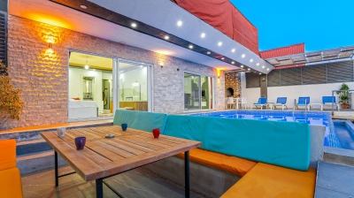 Villa Mami, Kiralık villa